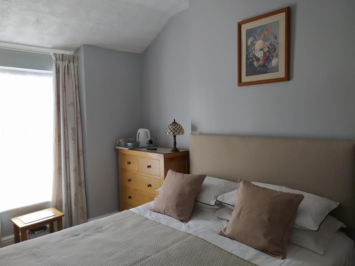 Frosty Towers Bed & Breakfast Llandudno Dış mekan fotoğraf